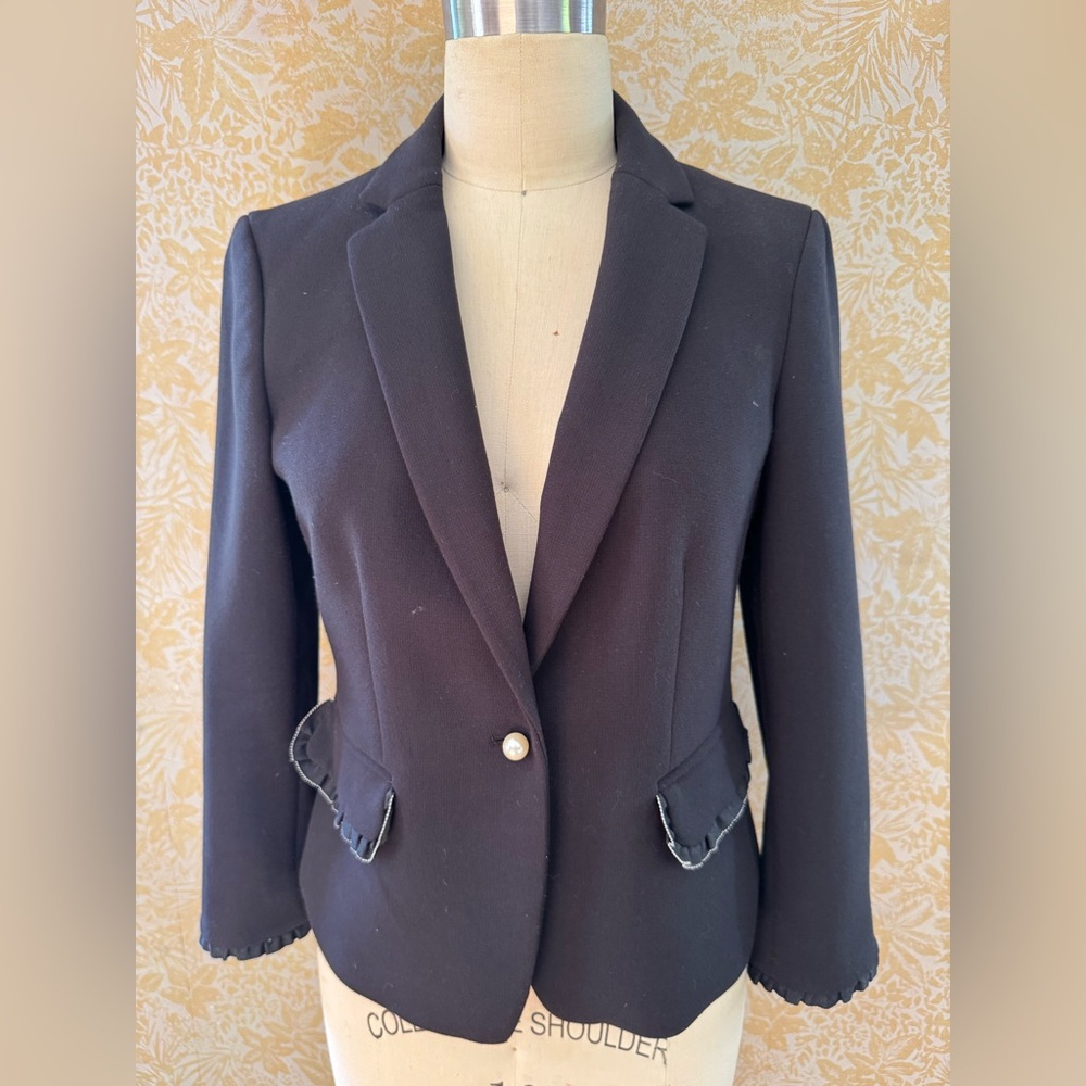 Classic Women's Blazer Jacket - Tailored Single-Button Style